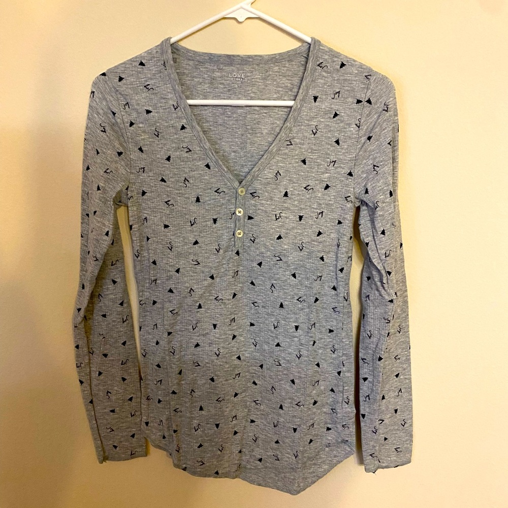 Brand: Gap  Size: Small  Color: Grey